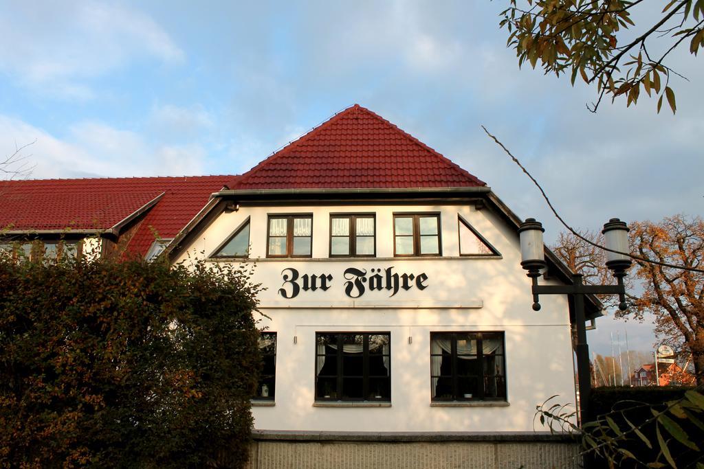 Gasthaus Zur Faehre Hotel Greifswald Exterior photo